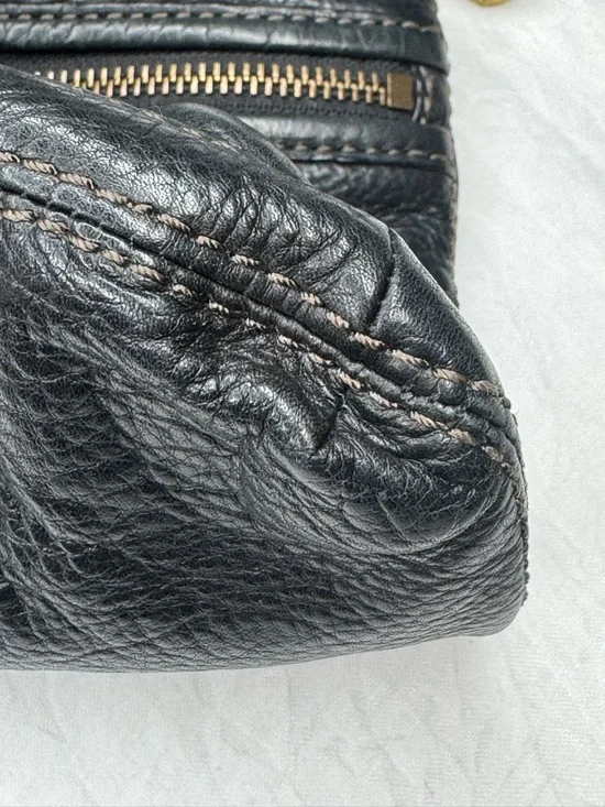 Fossil Black Leather Crossbody Gold tone Hardware - Picture 11 of 12